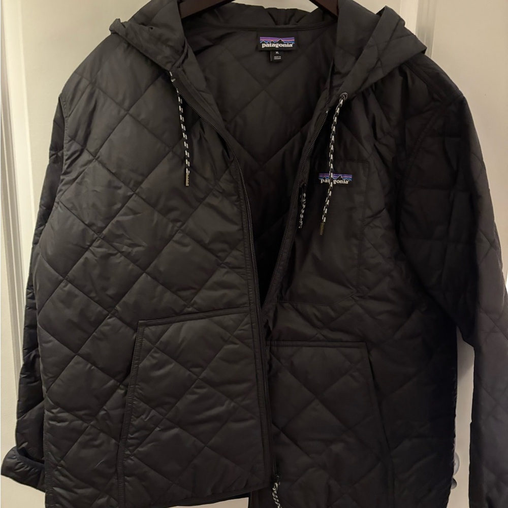 Patagonia Women’s Black Diamond Quilted Bomber Jacket